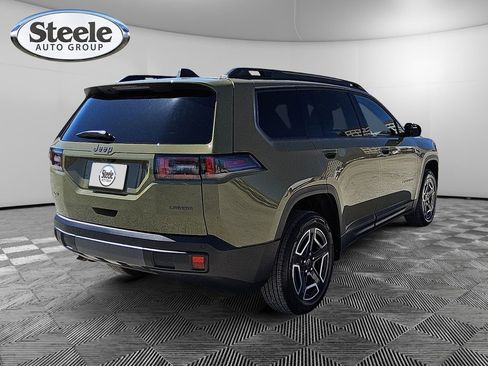 New 2026 Jeep Cherokee Laredo image 5