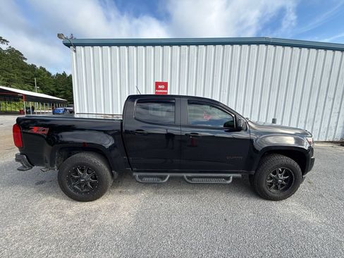Used 2016 Chevrolet Colorado Z71 AWD/4WD image 9