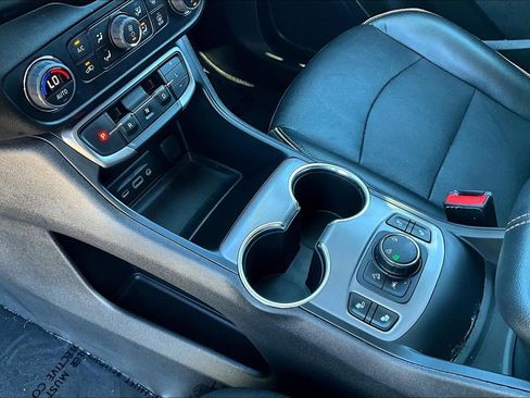 Used 2023 GMC Terrain AT4 image 14