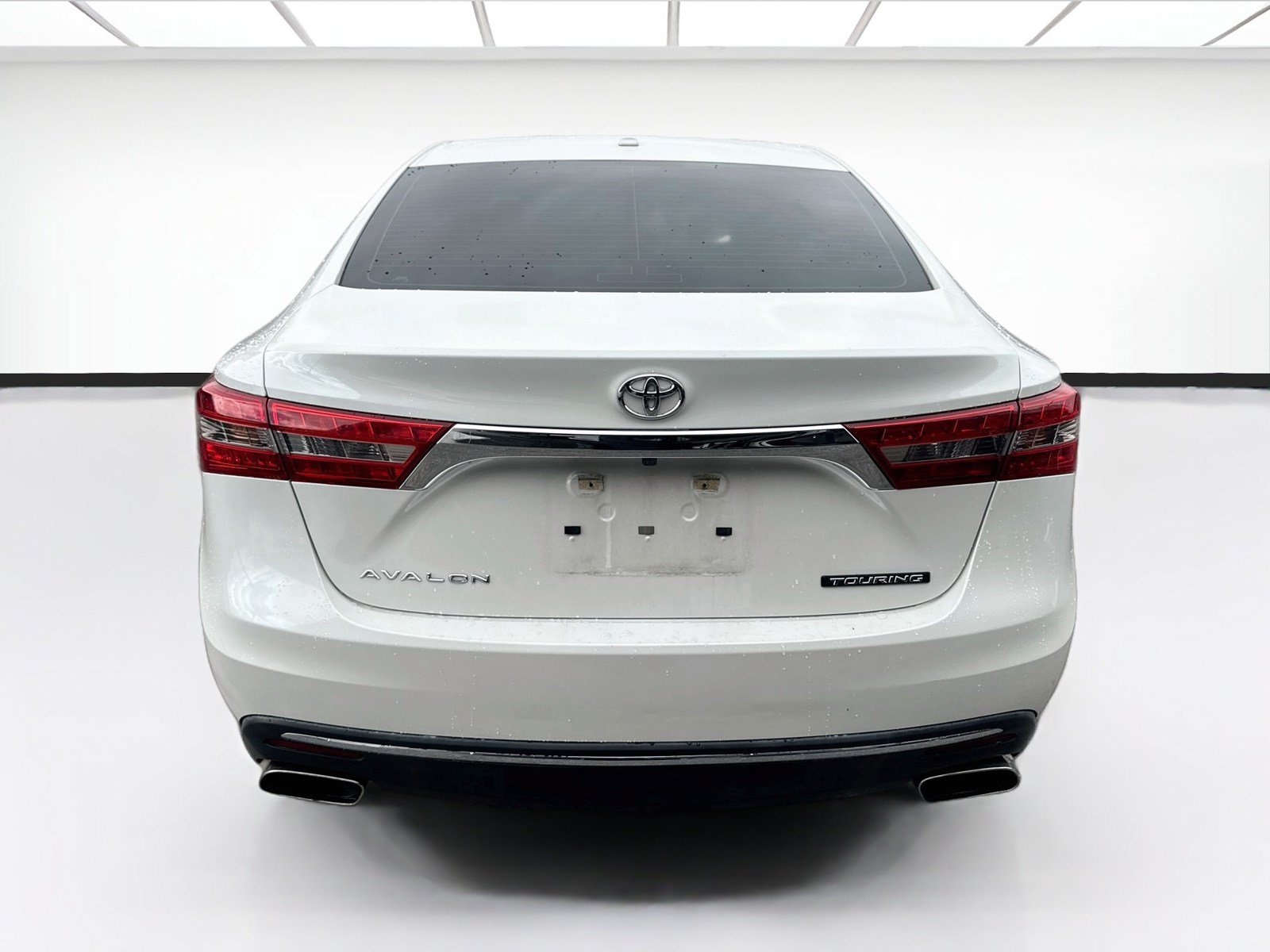 Used 2018 Toyota Avalon Touring w/ Carpet Mat Package FWD image 5