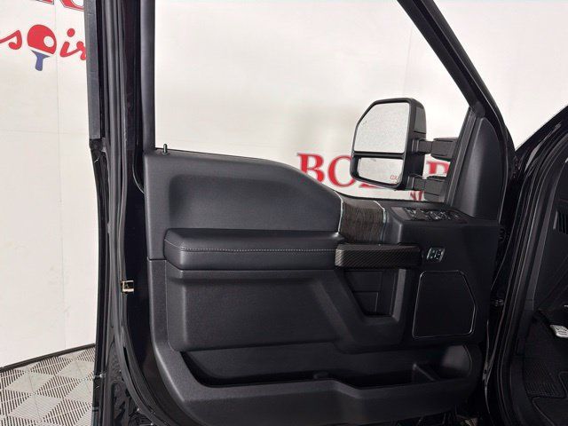 Used 2021 Ford F250 Lariat w/ Lariat Ultimate Package AWD/4WD image 29