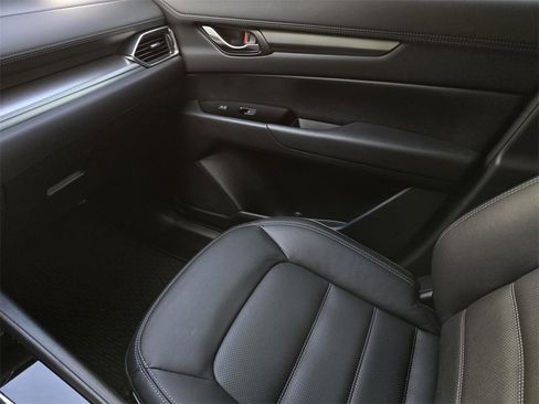 Certified 2025 MAZDA CX-5 AWD 2.5 S w/ Preferred Package image 25