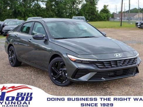 New 2026 Hyundai Elantra SEL Sport FWD image 1