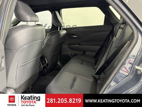 New 2025 Toyota Crown Signia image 6