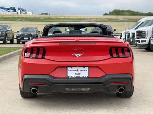 Used 2024 Ford Mustang Premium RWD image 5