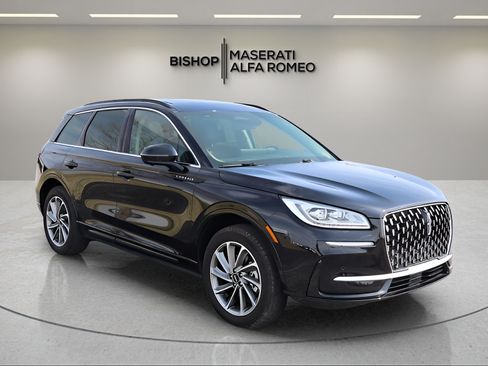 Used 2025 Lincoln Corsair Grand Touring w/ Equipment Group 301A AWD/4WD image 1