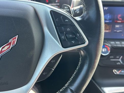 Used 2017 Chevrolet Corvette Stingray Coupe w/ Carbon Flash Badge Package image 20