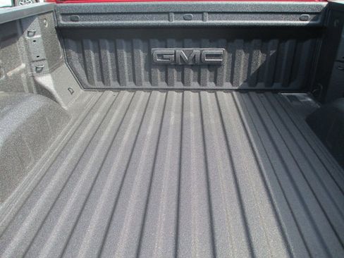 New 2026 GMC Sierra 1500 AT4 w/ AT4 Premium Package image 7