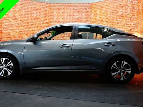 Certified 2023 Nissan Sentra SV FWD image 4