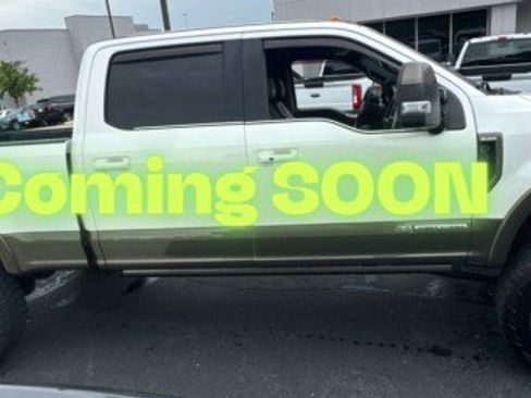 Used 2017 Ford F250 King Ranch w/ King Ranch Ultimate Package AWD/4WD image 5