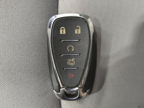 Used 2023 Chevrolet Malibu LT image 32