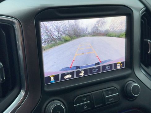 Used 2022 Chevrolet Silverado 2500 LT w/ Convenience Package image 21