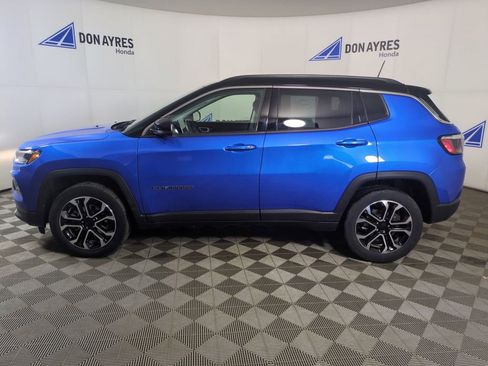 Used 2022 Jeep Compass Limited image 2