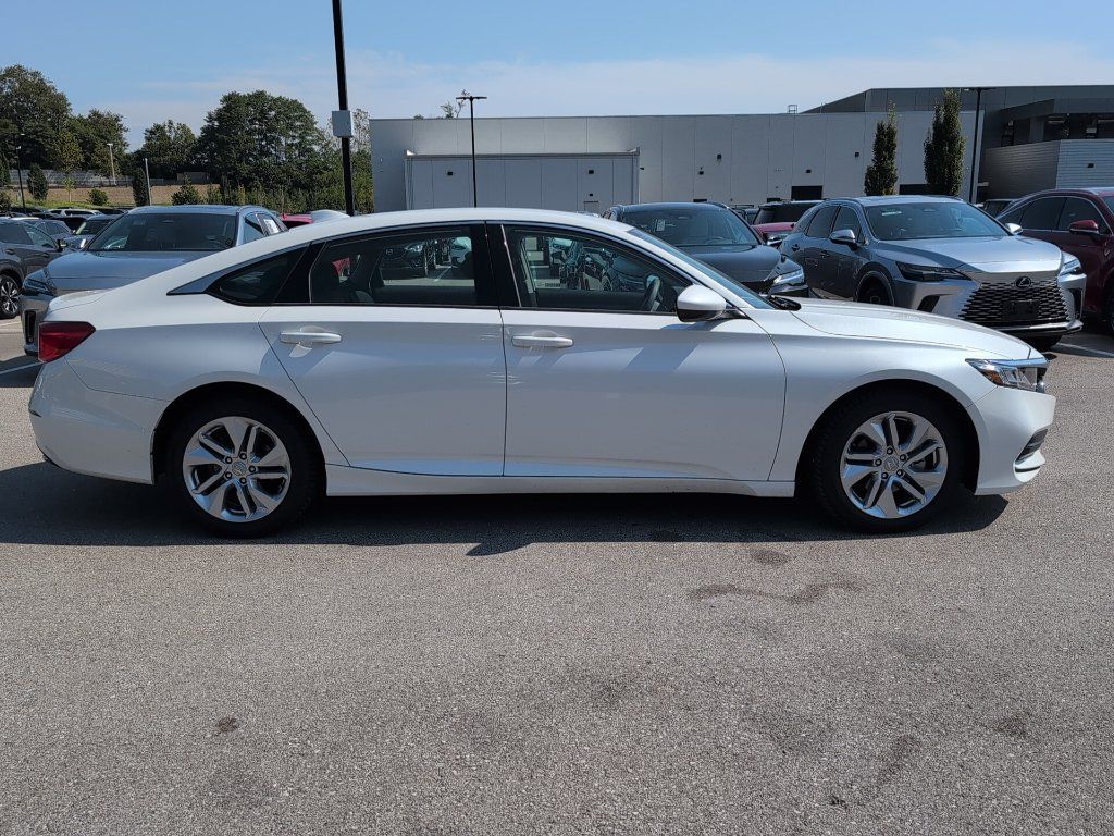 Used 2019 Honda Accord LX image 2