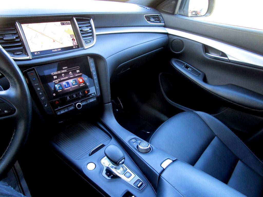Used 2020 INFINITI QX50 Essential w/ Edition 30 Package AWD/4WD image 23