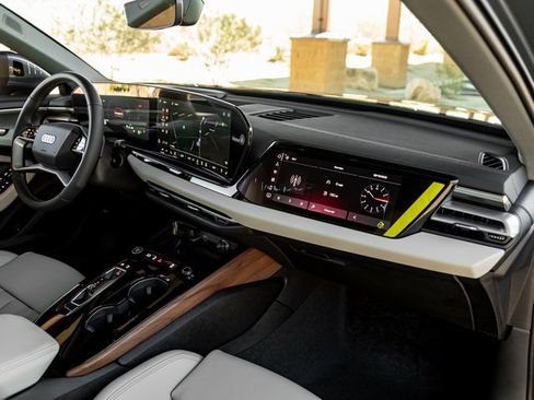 New 2025 Audi A5 2.0T Prestige image 28