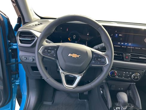 New 2026 Chevrolet TrailBlazer LT w/ LT Cold Weather Package FWD image 13