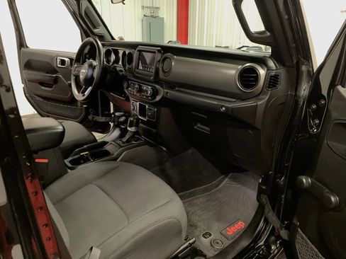 Used 2023 Jeep Gladiator Sport image 50