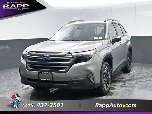 Used 2025 Subaru Forester Premium image 23