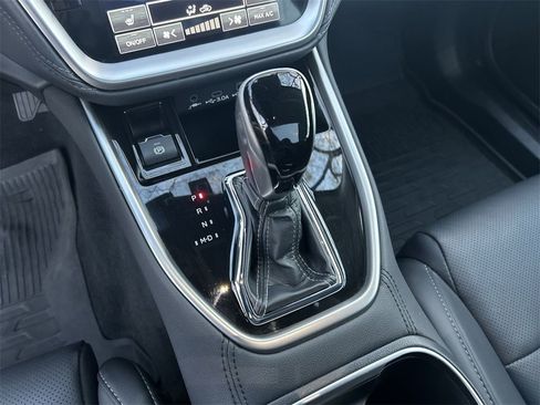 Certified 2023 Subaru Outback Limited image 22