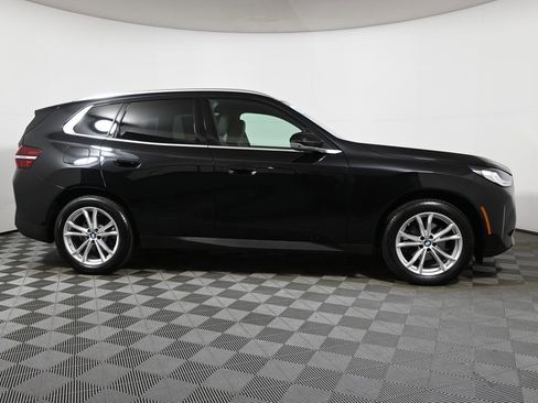 Certified 2025 BMW X3 xDrive30i w/ Premium Package image 8