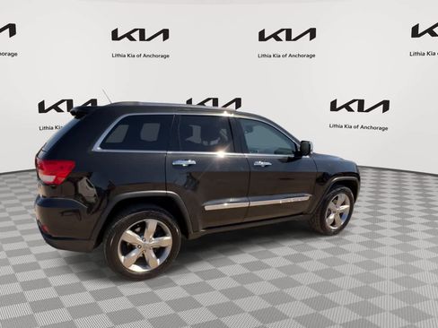 Used 2012 Jeep Grand Cherokee Overland AWD/4WD image 9
