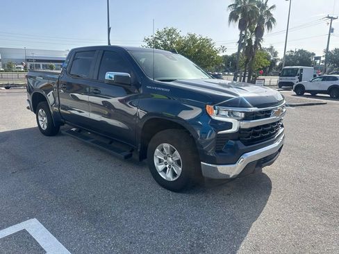 Used 2023 Chevrolet Silverado 1500 LT RWD image 3