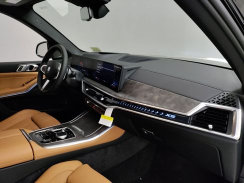 New 2026 BMW X5 xDrive50e w/ M Sport Package image 27