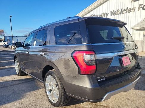 Used 2018 Ford Expedition Platinum image 11