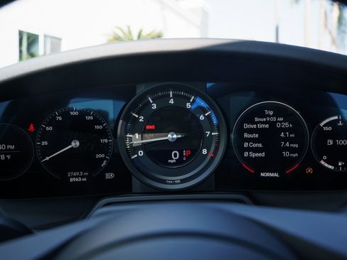 Used 2022 Porsche 911 Carrera 4S image 16