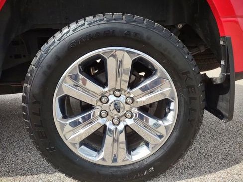 Used 2020 Ford F150 XLT w/ Equipment Group 302A Luxury AWD/4WD image 29