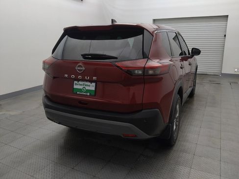 Used 2023 Nissan Rogue S image 7