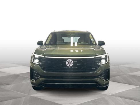 Certified 2025 Volkswagen Atlas SEL Premium R-Line AWD/4WD image 3