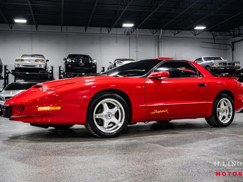 Used 1993 Pontiac Firebird Formula image 1
