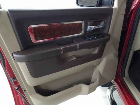 Used 2009 Dodge Ram 1500 Truck Laramie image 10