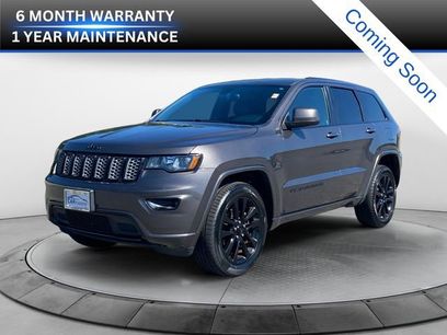 Used 2018 Jeep Grand Cherokee Altitude