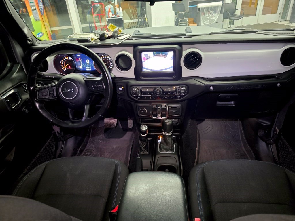 Used 2021 Jeep Wrangler Unlimited Sport AWD/4WD image 37