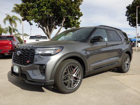 New 2026 Ford Explorer ST image 7