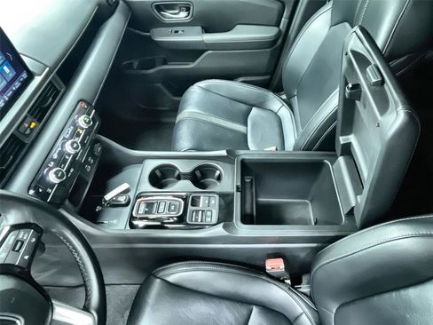 Certified 2024 Honda Pilot EX-L image 18