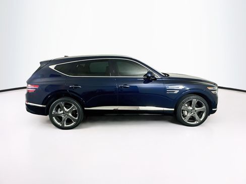 Used 2022 Genesis GV80 2.5T w/ Prestige Package 04 AWD/4WD image 10