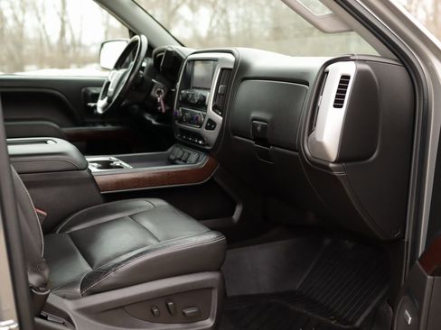 Used 2017 GMC Sierra 1500 SLT w/ SLT Premium Package image 33