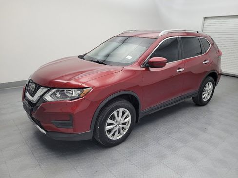 Used 2020 Nissan Rogue SV AWD/4WD image 2