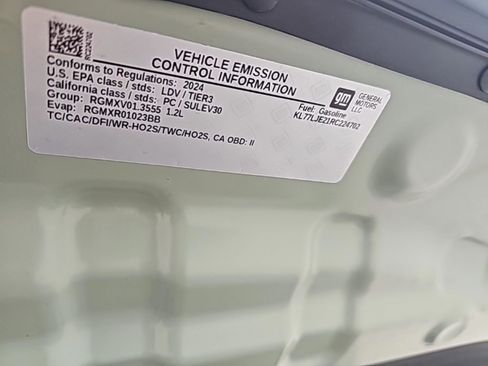 Used 2024 Chevrolet Trax RS w/ Driver Confidence Package image 11