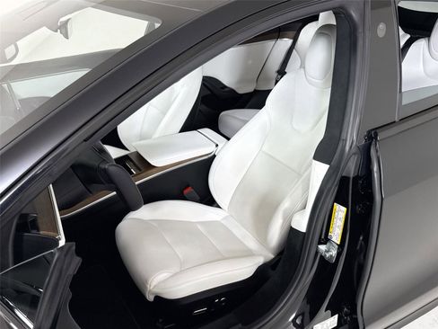 Used 2021 Tesla Model S Long Range image 14