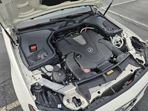 Used 2020 Mercedes-Benz E 450 4MATIC Sedan image 25
