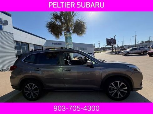 Used 2023 Subaru Forester Limited image 21