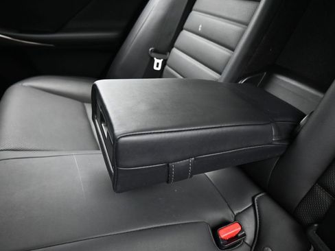 Used 2018 Lexus IS 300 F Sport w/ F Sport Package image 40