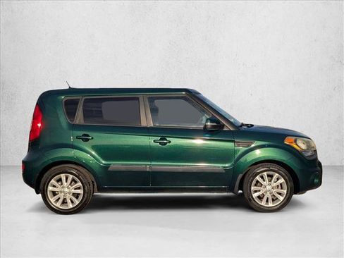Used 2013 Kia Soul + image 4