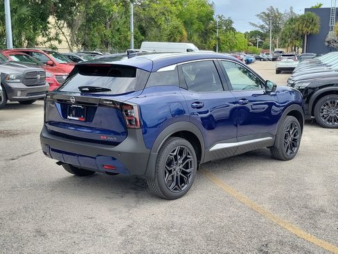 New 2026 Nissan Kicks SR w/ SR Premium Package AWD/4WD image 8