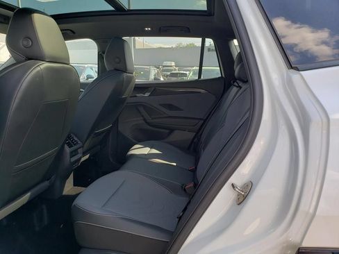 New 2026 Volkswagen Tiguan SE R-Line AWD/4WD image 8